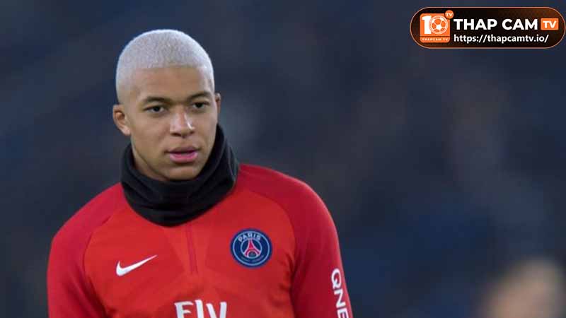 Thời thơ ấu của tài năng trẻ Mbappe