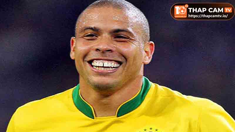 Sự nghiệp cấp CLB của cựu cầu thủ Ronaldo béo