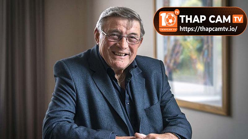 Tìm hiểu tổng quan về cựu cầu thủ Bobby Tambling